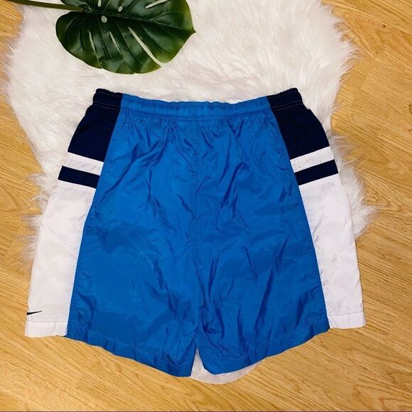 NIKE | Blue Colour Block Swim Shorts Medium - Picture 3 of 5